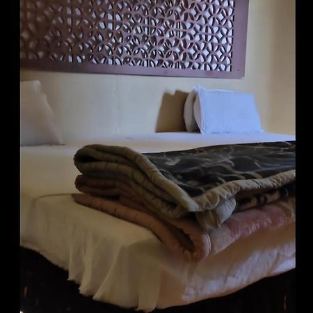 Hotel Malhotra Palace Ujjain Eksteriør billede